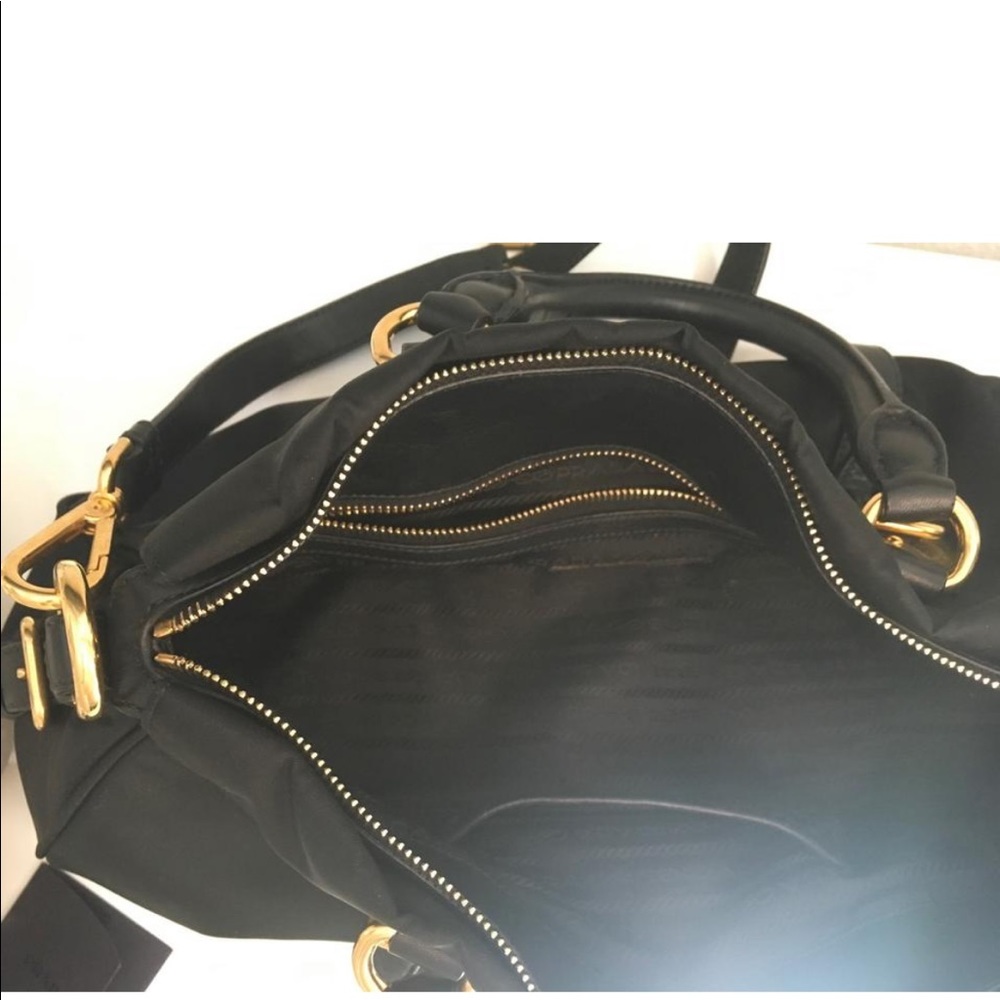 Sold LIKE NEW 🤩PRADA Tessuto nylon gold hardware - Picture 6 of 8